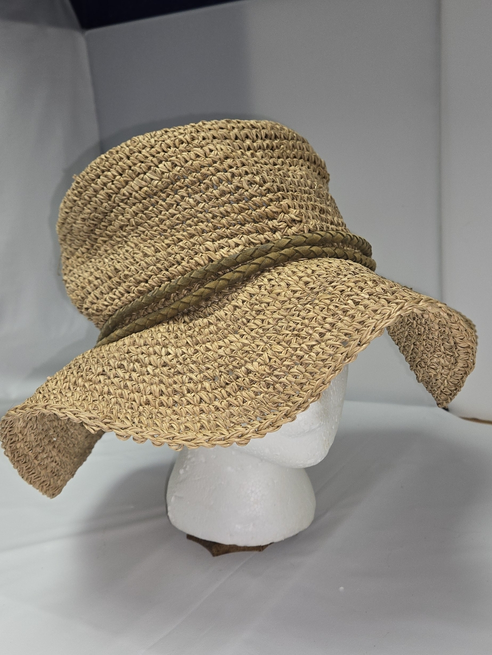 Tommy Bahama Natural Tan Woven Sun Hat with Knot Trim - Picture 3 of 10